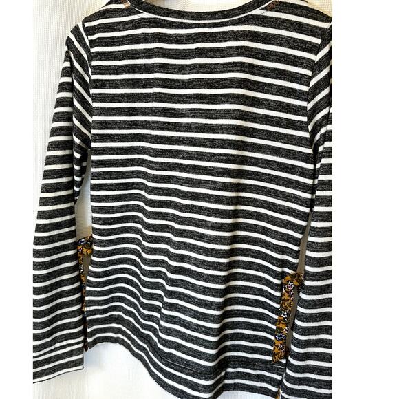 Hem & Thread Striped Pullover Knit Top Sz L with Boho Floral Side Ties Bohemian - Picture 4 of 6